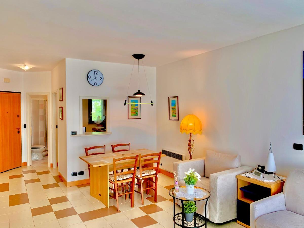 Sky&Pool Dom Apartment Riva del Garda Exterior foto
