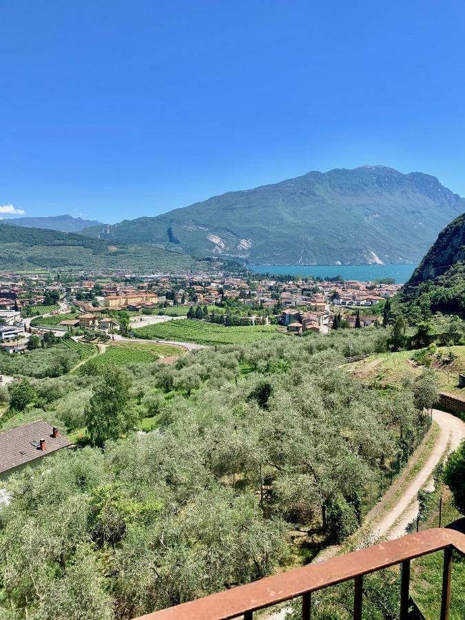 Sky&Pool Dom Apartment Riva del Garda Exterior foto